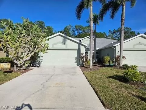 5356 Whitten Dr #37, Naples, FL 34104
