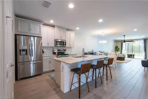 14719 Edgewater Cir, Naples, FL 34114 photo 12