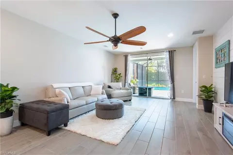 14719 Edgewater Cir, Naples, FL 34114 photo 21