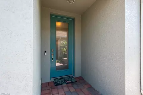14719 Edgewater Cir, Naples, FL 34114 photo 6