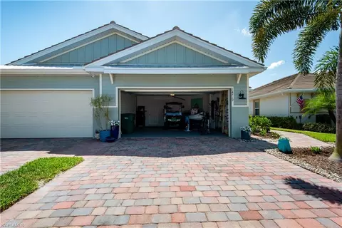 14719 Edgewater Cir, Naples, FL 34114 photo 4