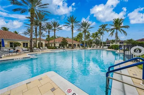 1878 Tarpon Bay Dr S #105, Naples, FL 34119