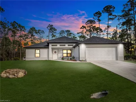 818 Leroy Ave, Lehigh Acres, FL 33972