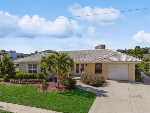 40 Buttercup Ct, Marco Island, FL 34145