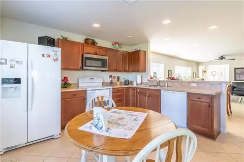 8701 Querce Ct, Naples, FL 34114 photo 18