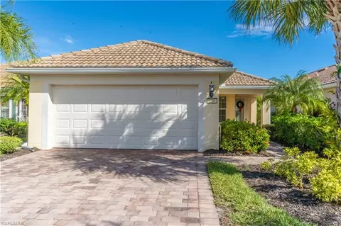 8701 Querce Ct, Naples, FL 34114 photo 3