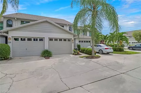 850 Meadowland Dr #I, Naples, FL 34108