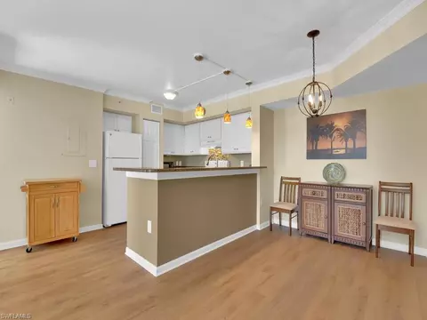 1160 Wildwood Lakes Blvd #9-106, Naples, FL 34104
