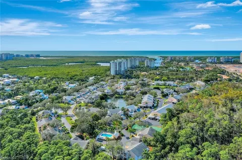 743 Wiggins Lake Dr #201, Naples, FL 34110