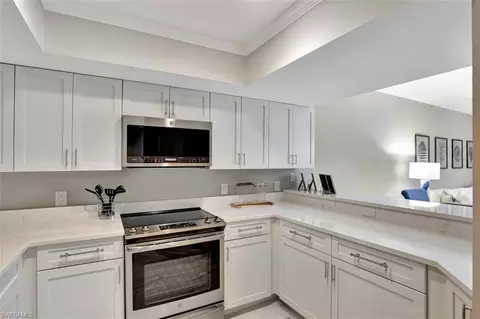 5897 Chanteclair Dr #314, Naples, FL 34108 photo 3