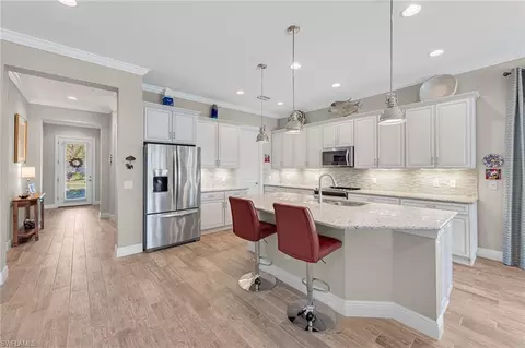 4693 Abaca Cir, Naples, FL 34119 photo 4