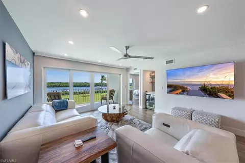 307 Goodlette-frank Rd S #302B, Naples, FL 34102