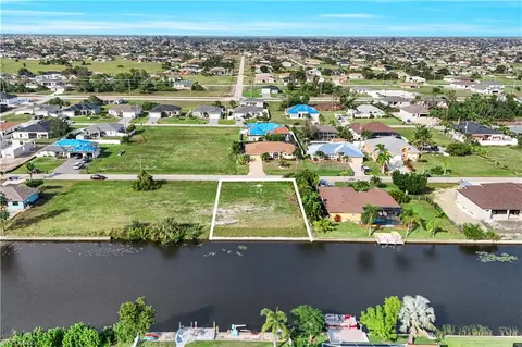 2712 SW 1st Ter, Cape Coral, FL 33991