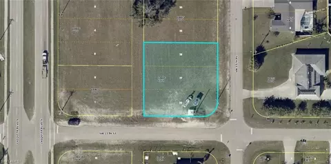 1224 SW 15th Pl, Cape Coral, FL 33991