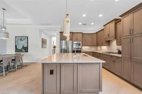 5769 Anegada Dr, Naples, FL 34113 photo 11