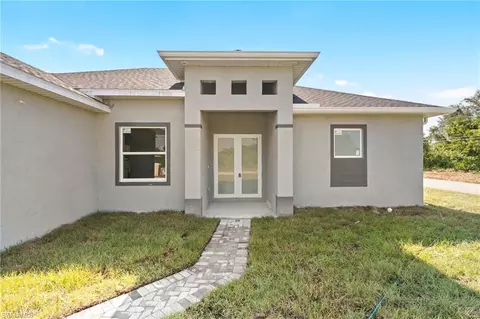 2927 3rd St SW, Lehigh Acres, FL 33976