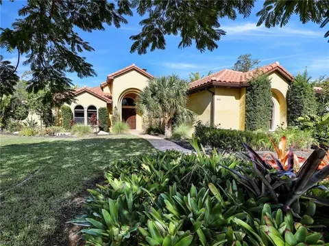 3949 La Vida Way, Cape Coral, FL 33993