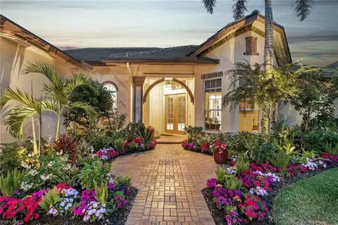 7746 Mulberry Ln, Naples, FL 34114