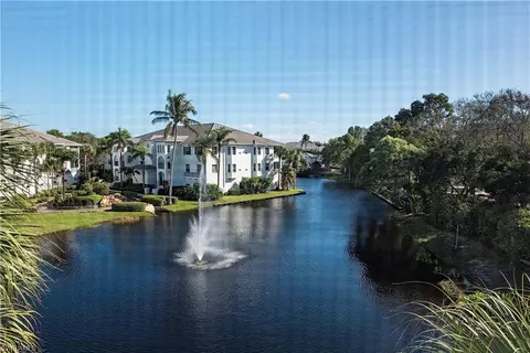 830 Sailaway Ln #203, Naples, FL 34108