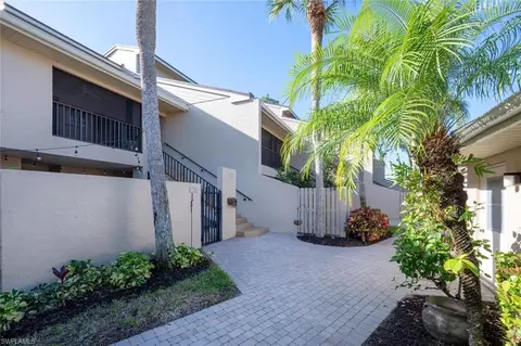 5278 Fox Hollow Dr #609, Naples, FL 34104
