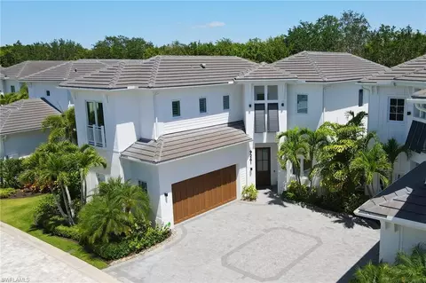9261 Mercato Way, Naples, FL 34108