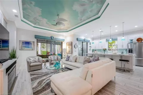 8487 Palacio Ter W, Naples, FL 34114