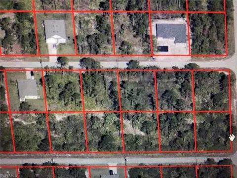 3402 72nd St W, Lehigh Acres, FL 33971