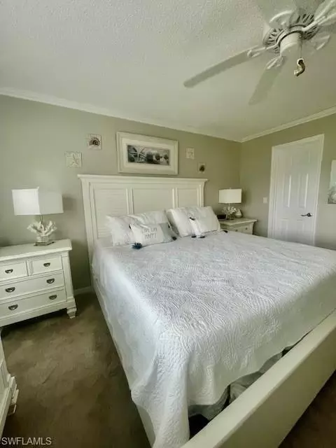 37 High Point Cir E #201, Naples, FL 34103 photo 15