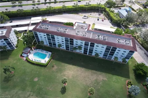 37 High Point Cir E #201, Naples, FL 34103 photo 29