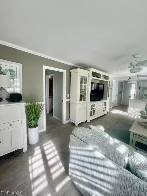 37 High Point Cir E #201, Naples, FL 34103 photo 10