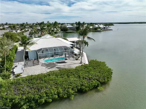 View/Area - 412 Luzon Ave, Naples, FL 34113 photo 2 of 6