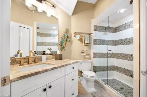 Bath - 412 Luzon Ave, Naples, FL 34113 photo 2 of 4