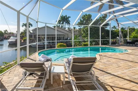 1380 Dolphin Rd, Naples, FL 34102 photo 15