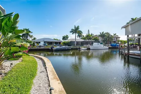 1380 Dolphin Rd, Naples, FL 34102 photo 34