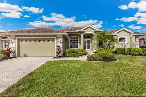 8500 Southwind Bay Cir, Fort Myers, FL 33908