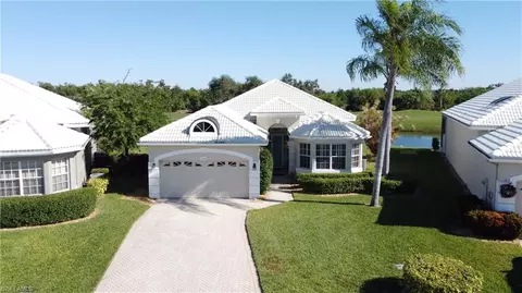 19509 Silver Oak Dr, Fort Myers, FL 33967