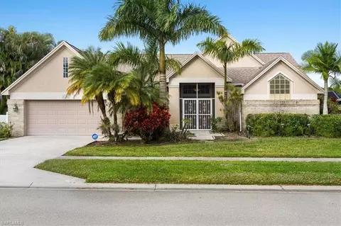 131 Plantation Cir, Naples, FL 34104