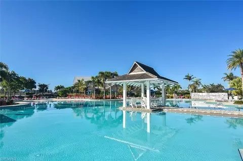 6231 Megans Bay Dr, Naples, FL 34113