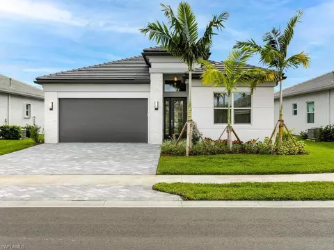 11481 Jacaranda Dr, Naples, FL 34120 photo 12