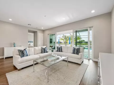 11330 Jacaranda Dr, Naples, FL 34120 photo 2
