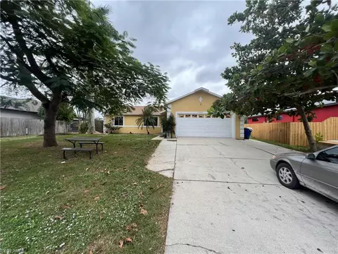 9092 Bryant Rd, Fort Myers, FL 33967