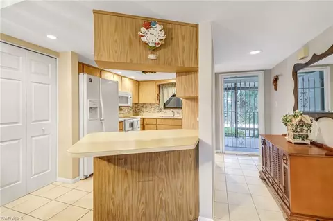4967 Pepper Cir #E-204, Naples, FL 34113 photo 6