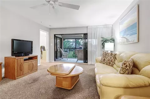 4967 Pepper Cir #E-204, Naples, FL 34113 photo 10