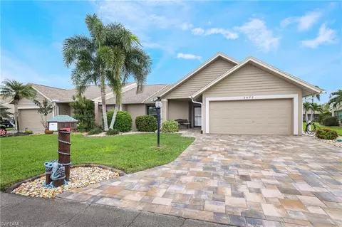 5672 Baden Ct, Fort Myers, FL 33919