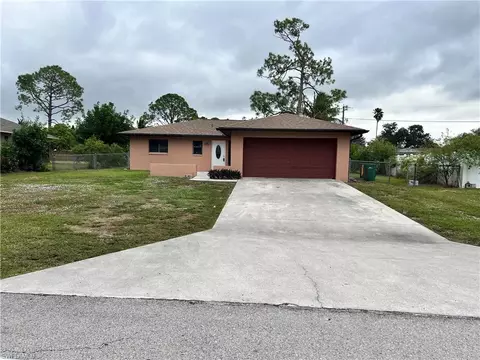 5440 25th Pl SW, Naples, FL 34116