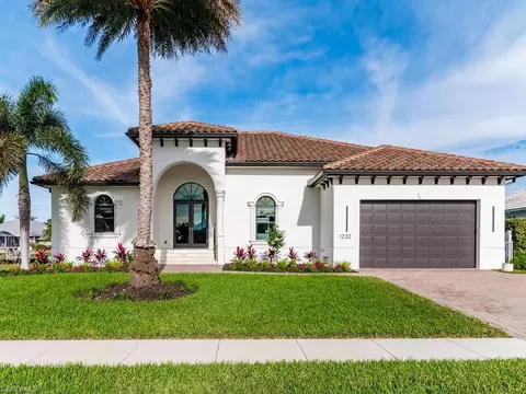 1232 Mistletoe Ct, Marco Island, FL 34145