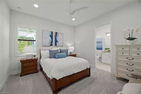 3147 Malaga Ln, Naples, FL 34114 photo 22
