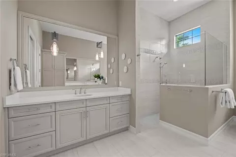 3147 Malaga Ln, Naples, FL 34114 photo 16