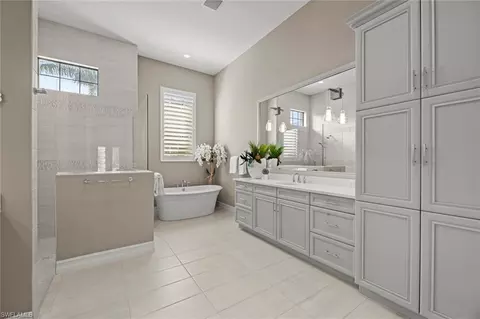 3147 Malaga Ln, Naples, FL 34114 photo 15
