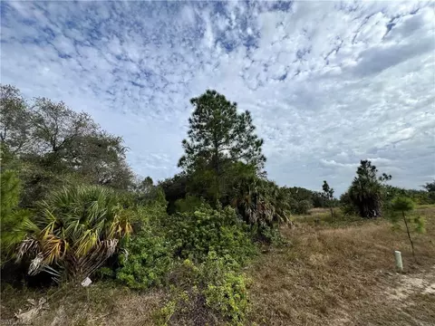 1702 Johns Ave, Lehigh Acres, FL 33972